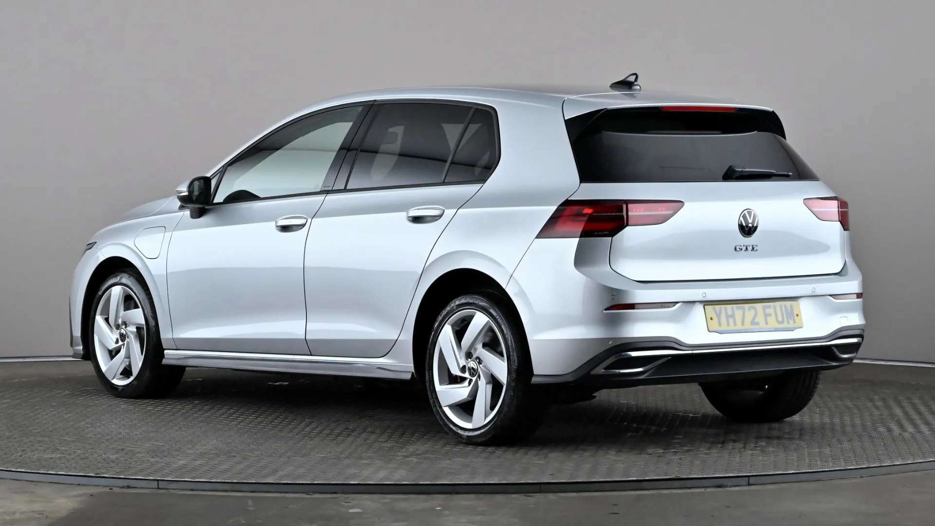 A 2023 VOLKSWAGEN GOLF 1.4 TSI GTE DSG A 2023 VOLKSWAGEN GOLF 1.4 TSI GTE DSG