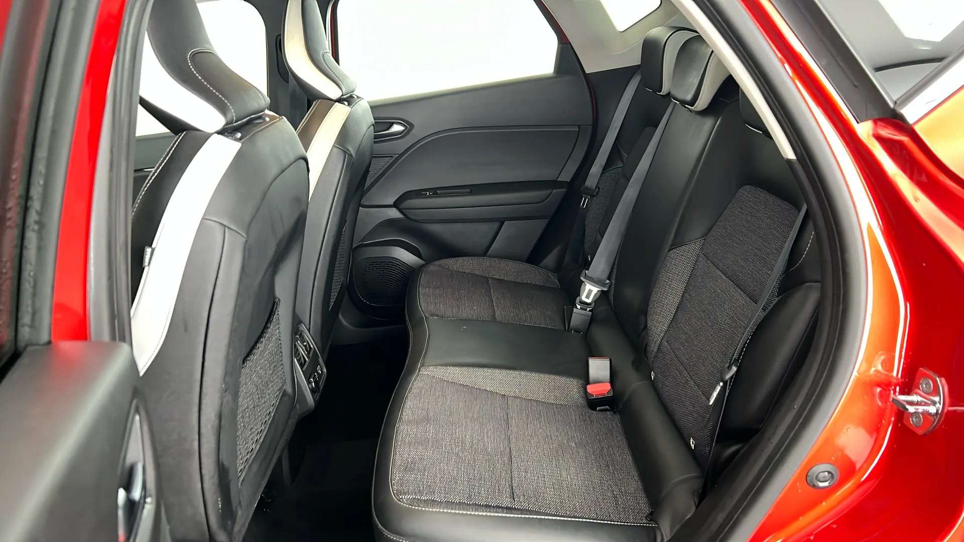 2021 RENAULT CAPTUR 2021 RENAULT CAPTUR