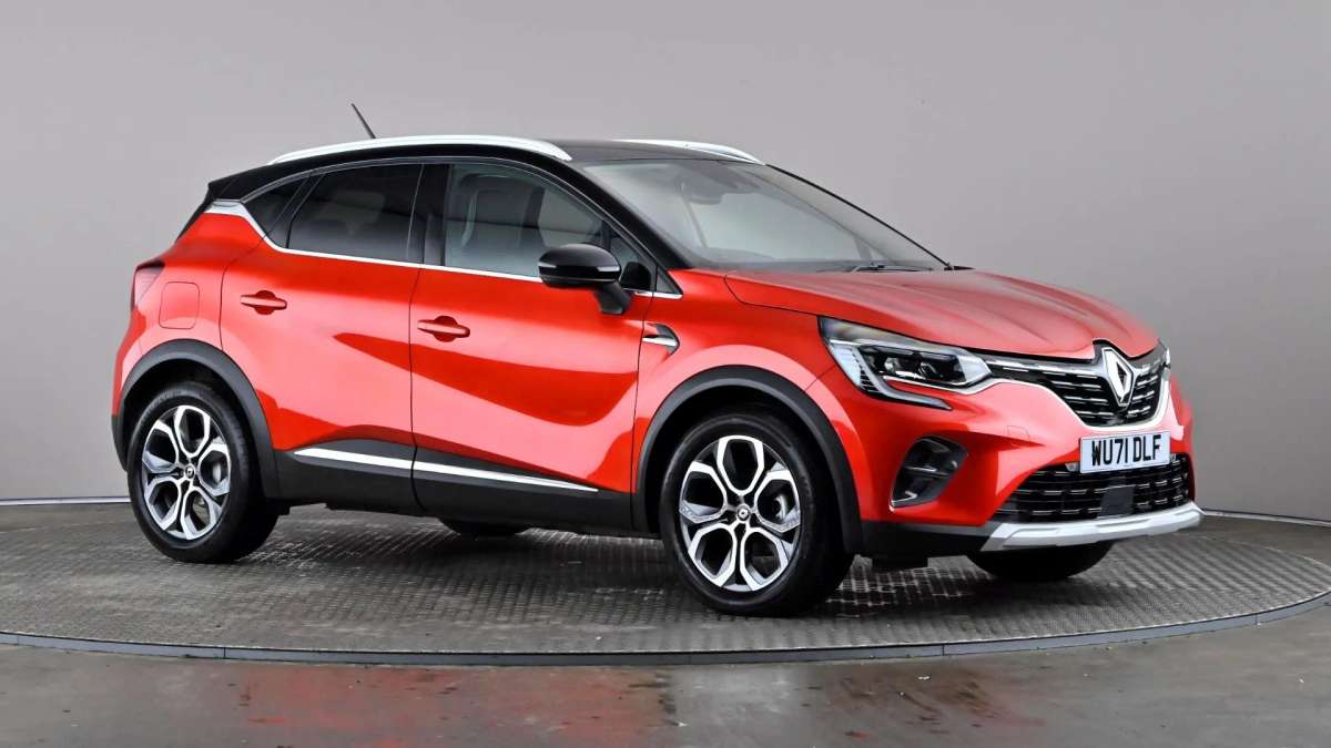 Check out this Renault Captur 2021 Petrol Manual