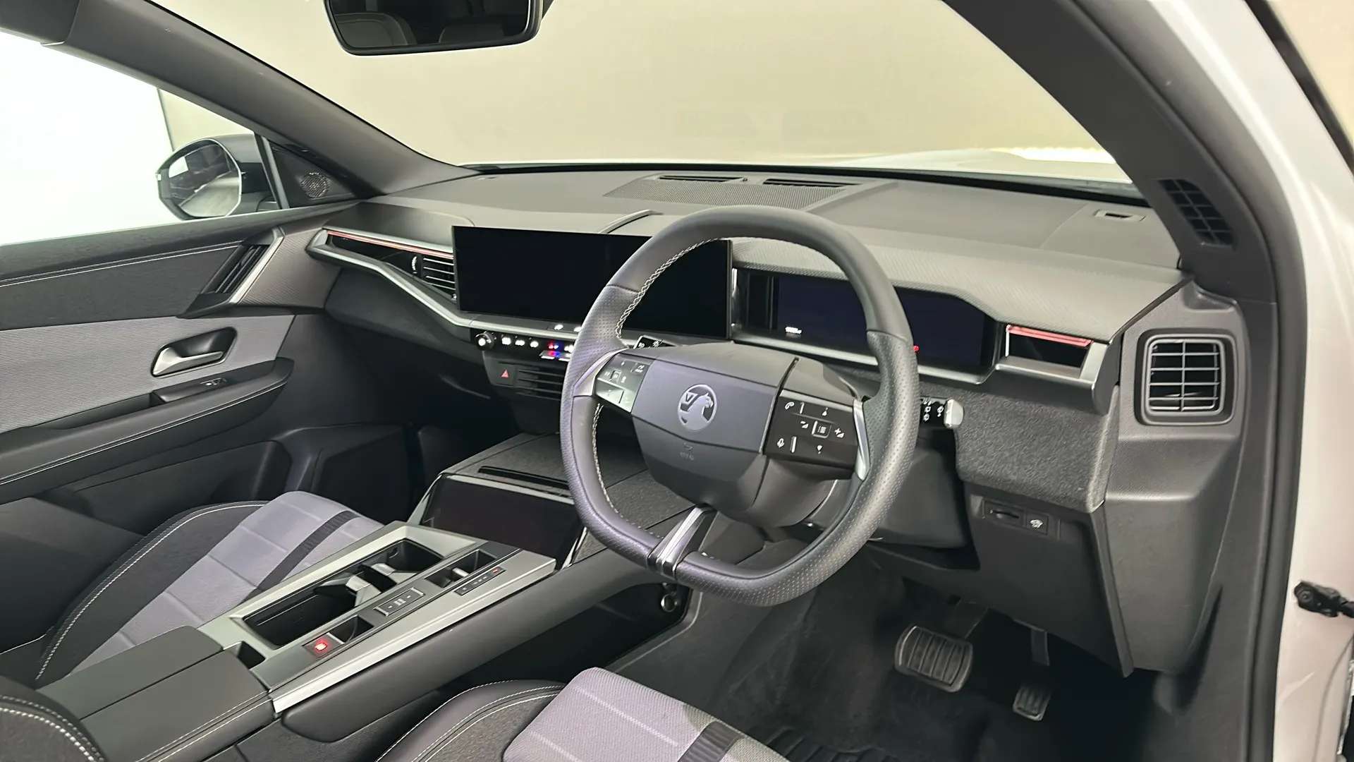 2025 VAUXHALL GRANDLAND 2025 VAUXHALL GRANDLAND
