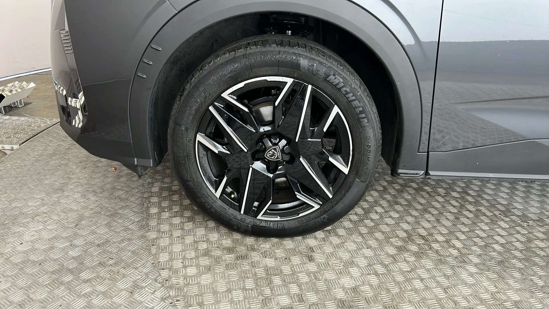 2025 PEUGEOT 3008 2025 PEUGEOT 3008