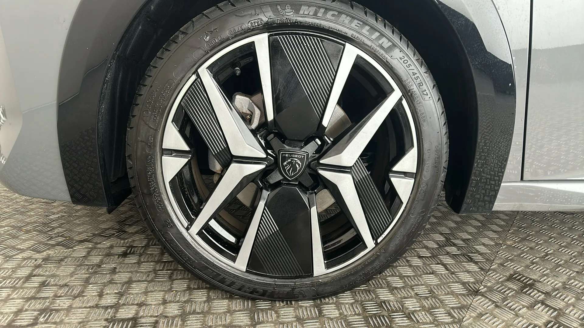 2025 PEUGEOT 208 2025 PEUGEOT 208