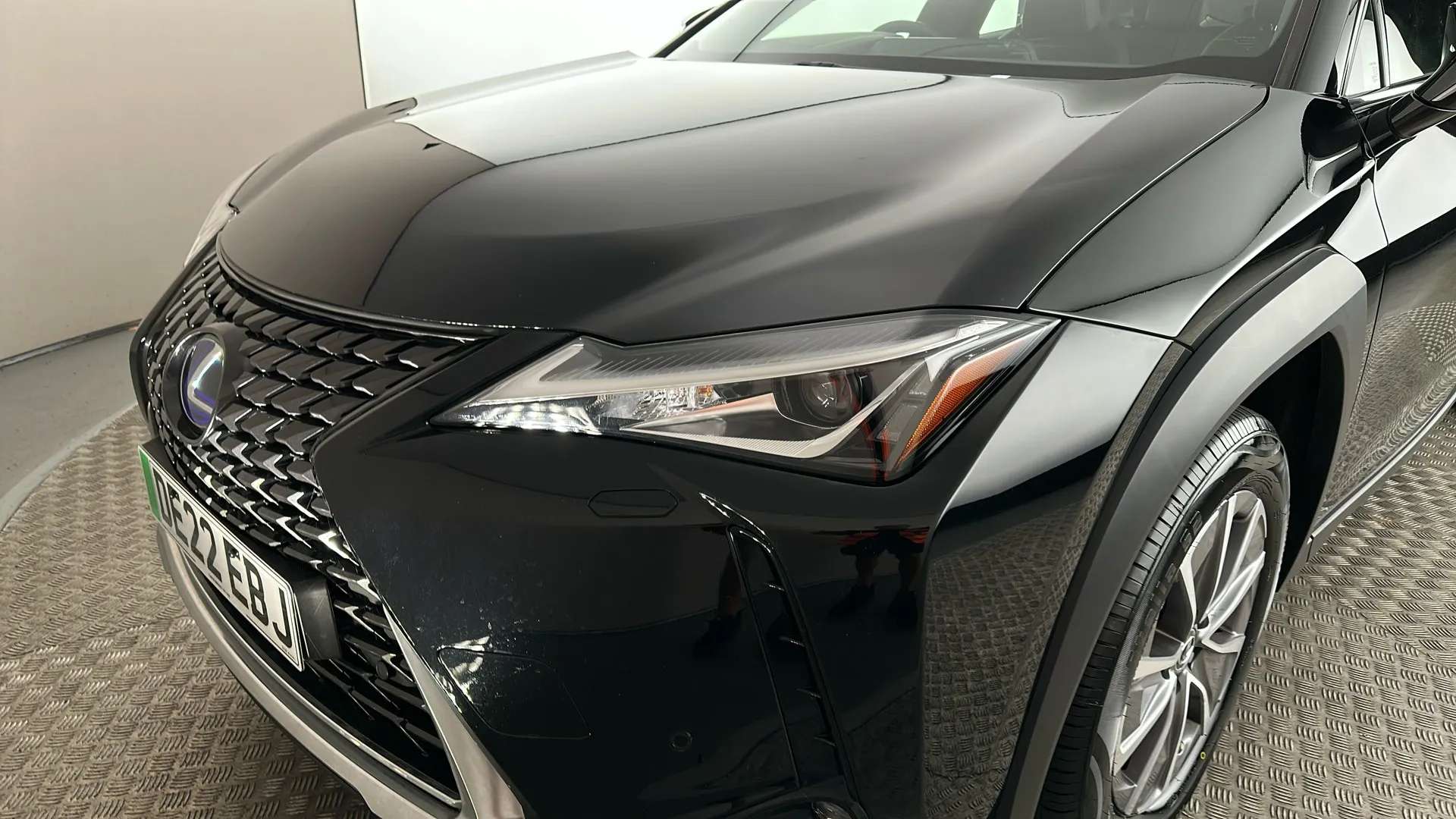 2022 LEXUS UX 2022 LEXUS UX