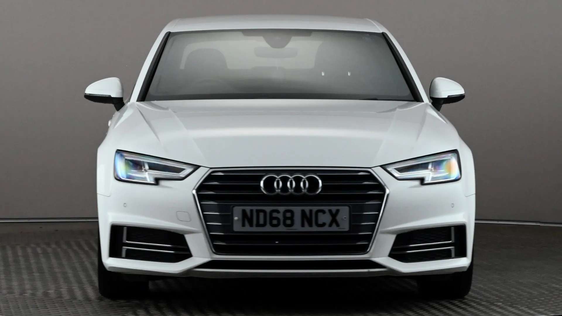 2018 AUDI A4 2018 AUDI A4
