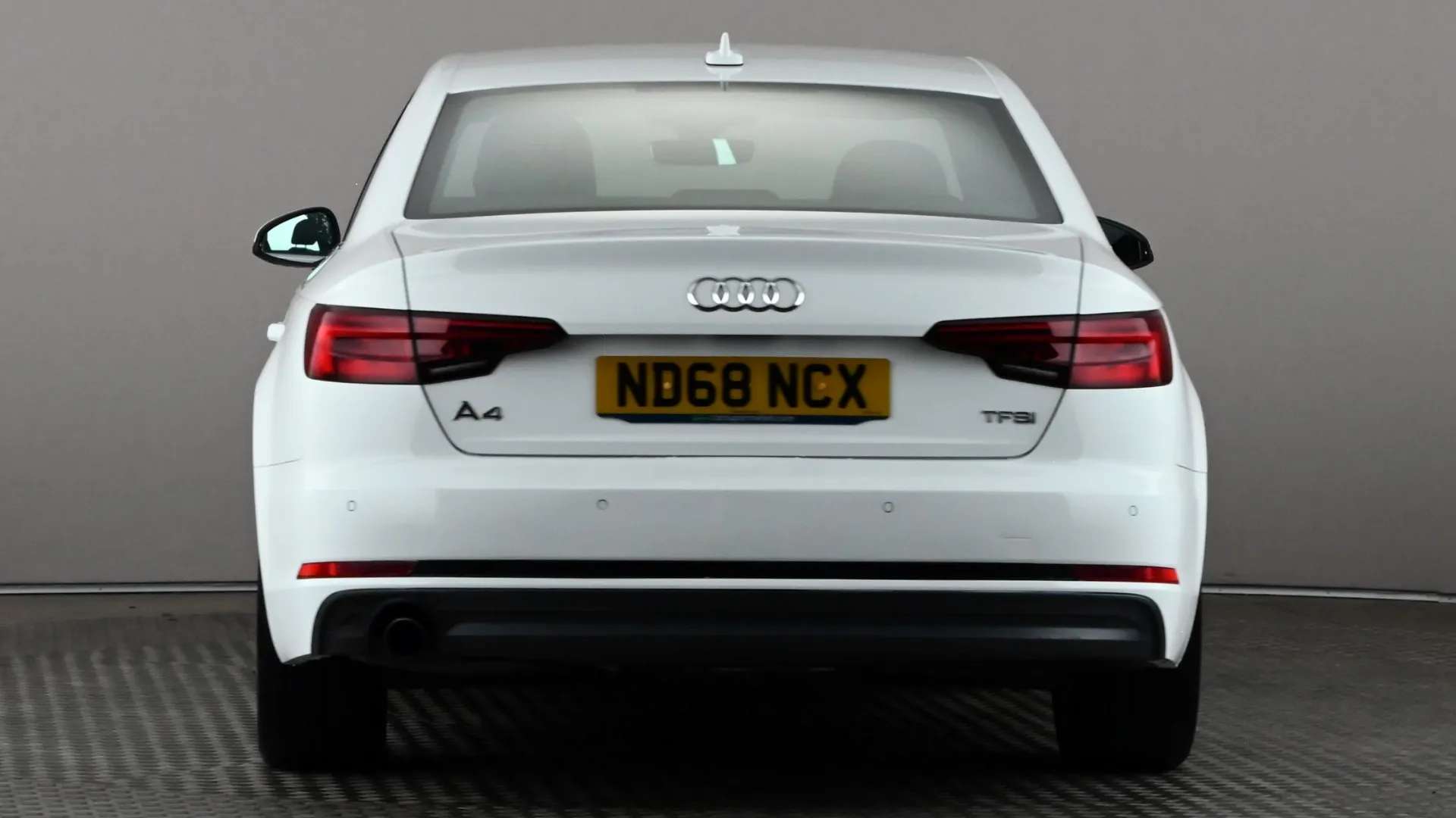 2018 AUDI A4 2018 AUDI A4