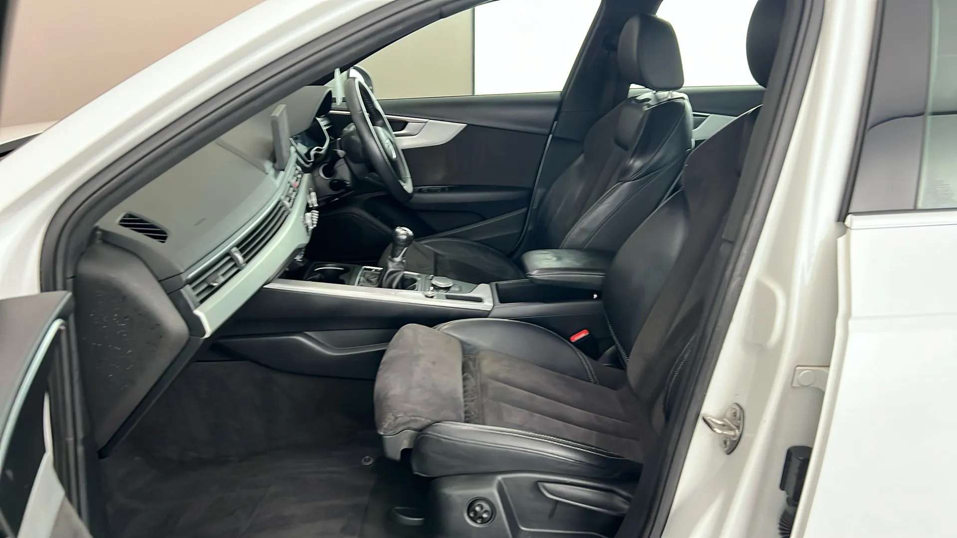 2018 AUDI A4 2018 AUDI A4