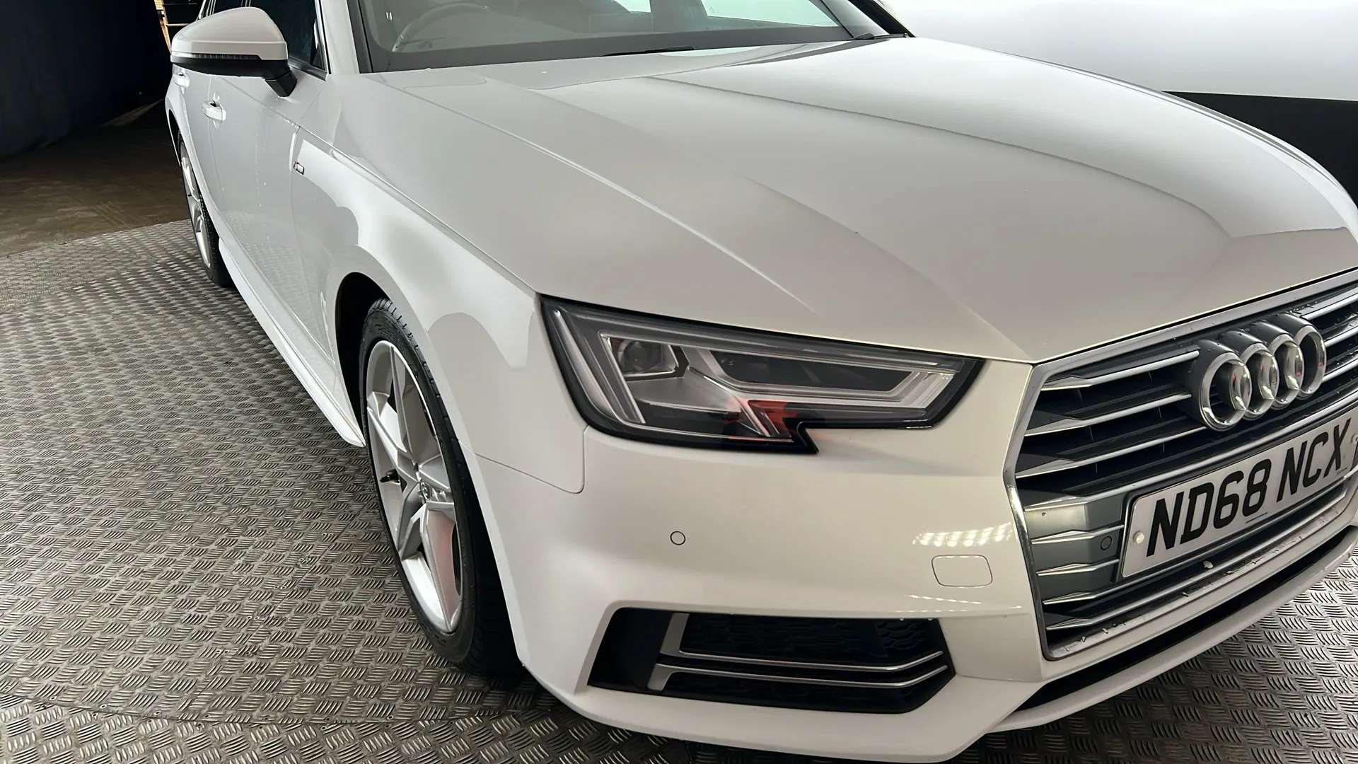 2018 AUDI A4 2018 AUDI A4