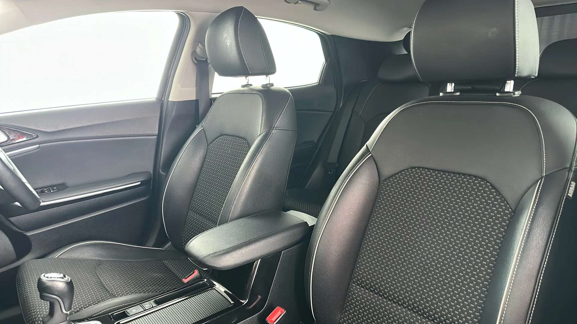 2020 KIA XCEED 2020 KIA XCEED