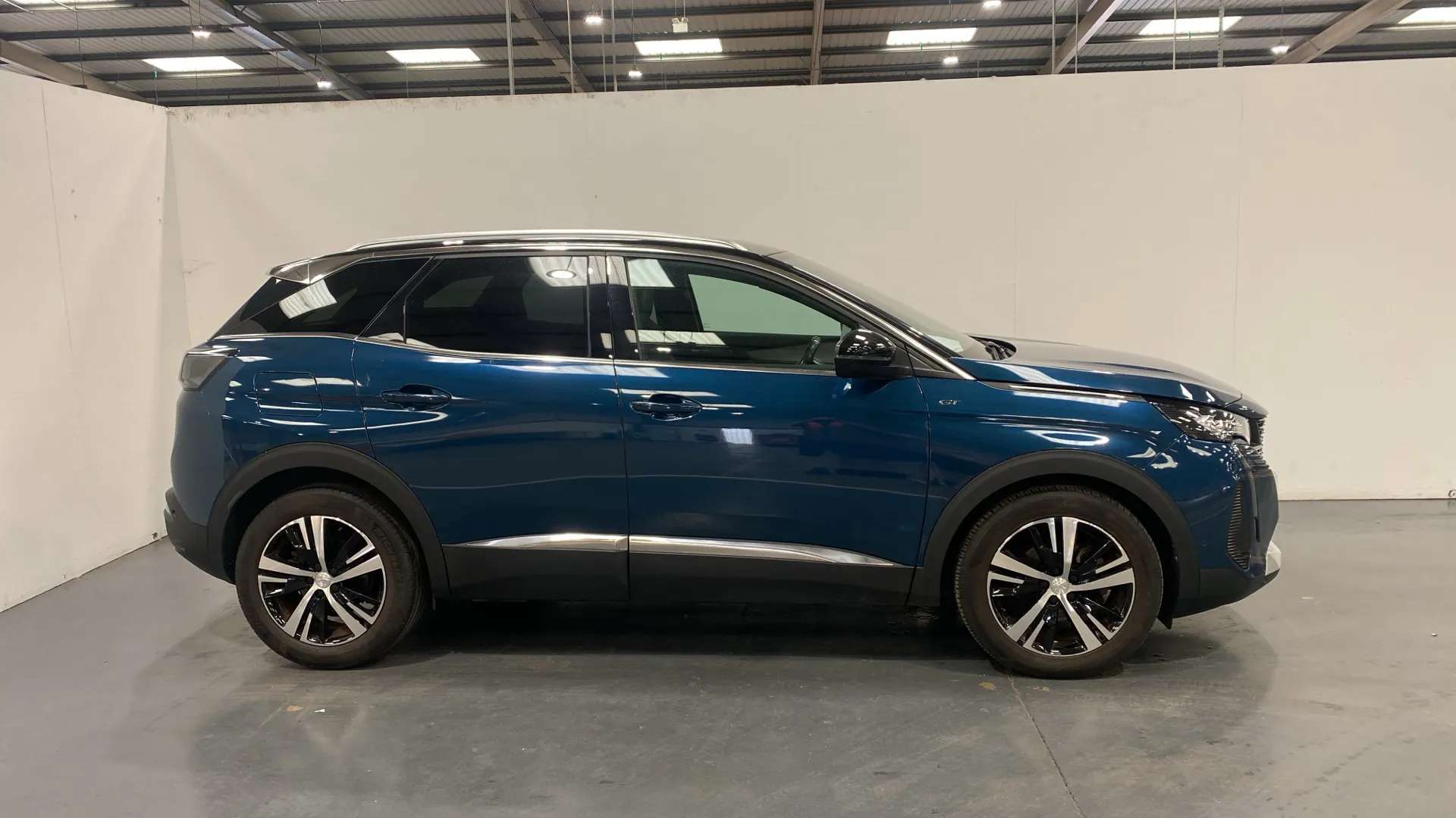 A 2021 PEUGEOT 3008 1.5 BlueHDi GT A 2021 PEUGEOT 3008 1.5 BlueHDi GT
