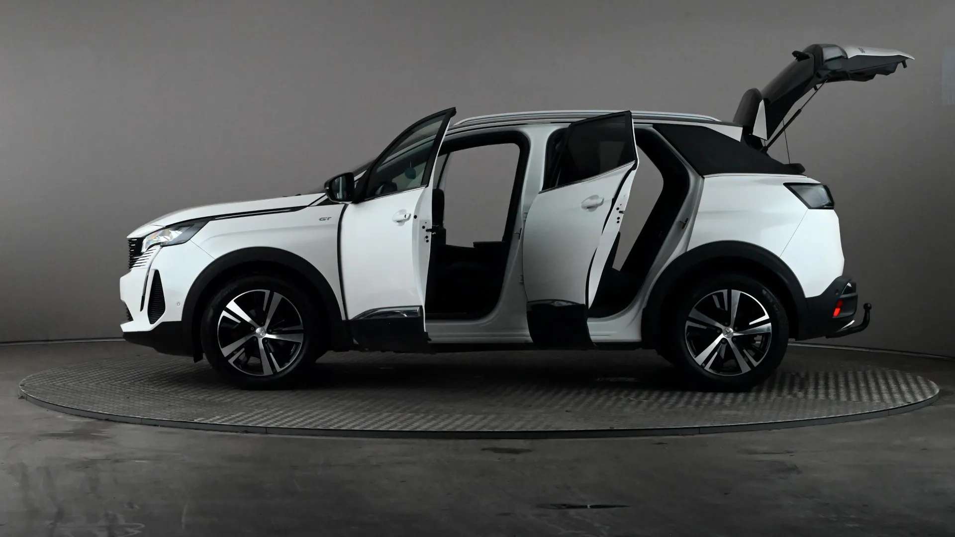 2023 PEUGEOT 3008 2023 PEUGEOT 3008
