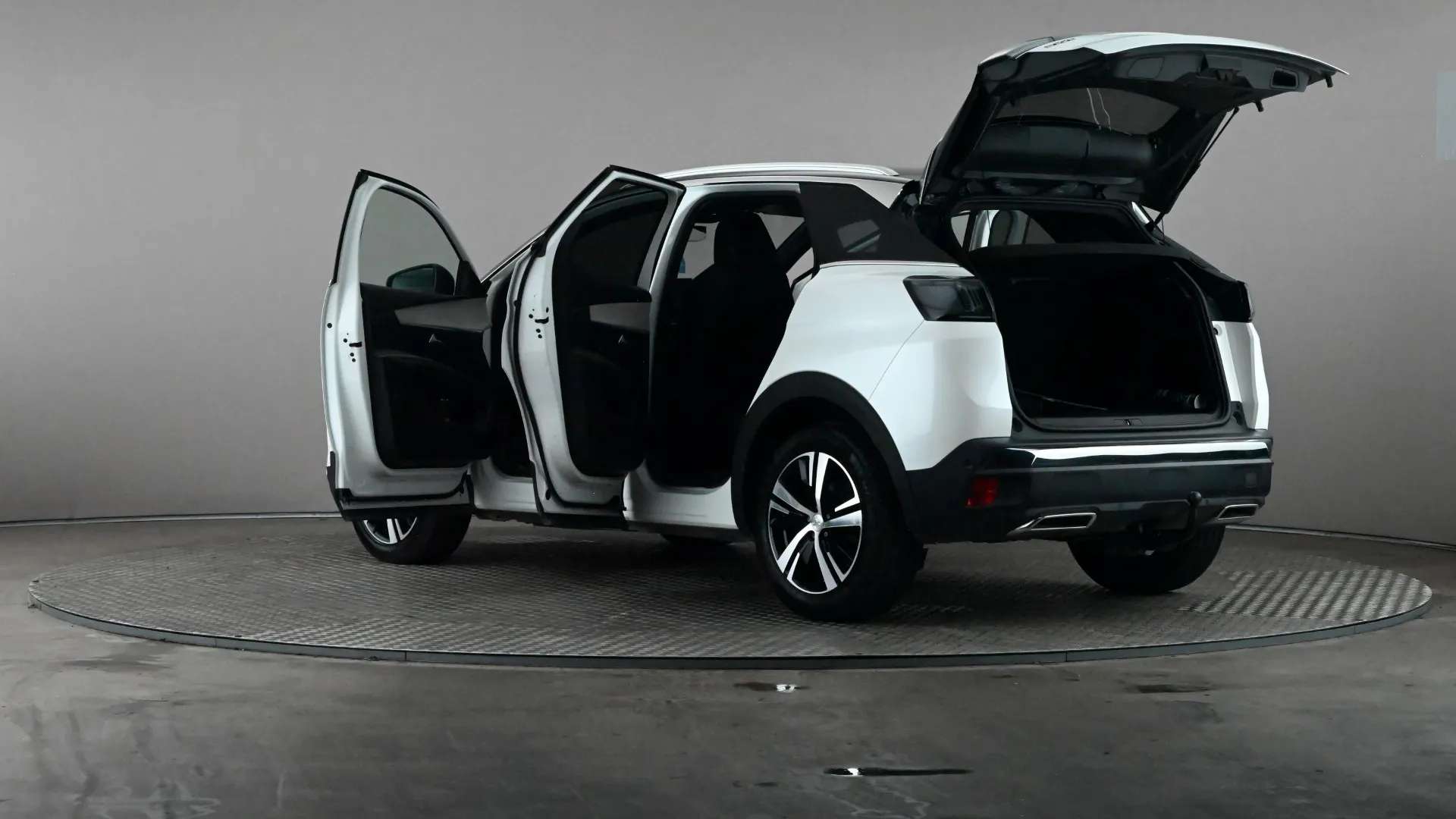 2023 PEUGEOT 3008 2023 PEUGEOT 3008