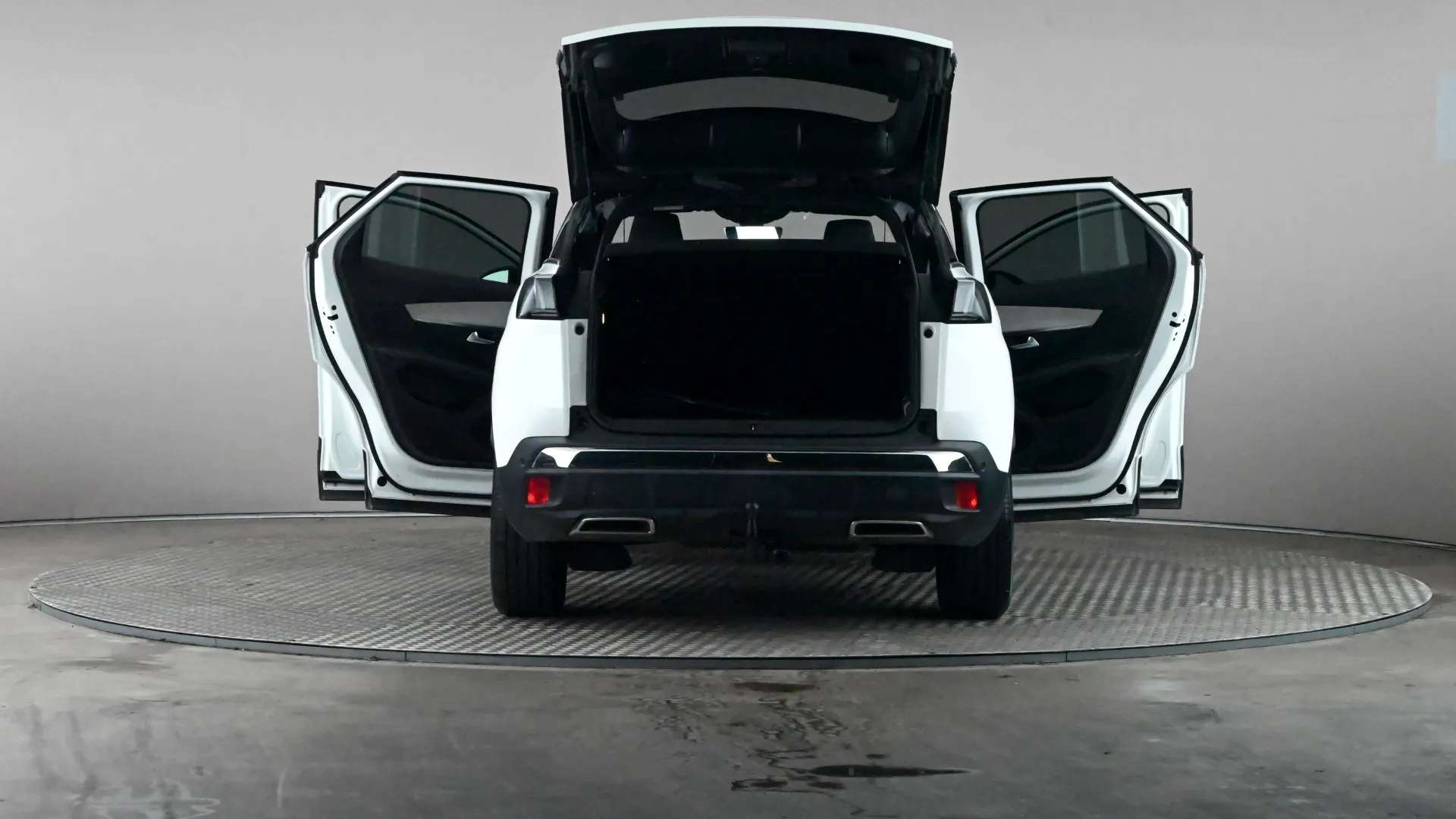 2023 PEUGEOT 3008 2023 PEUGEOT 3008
