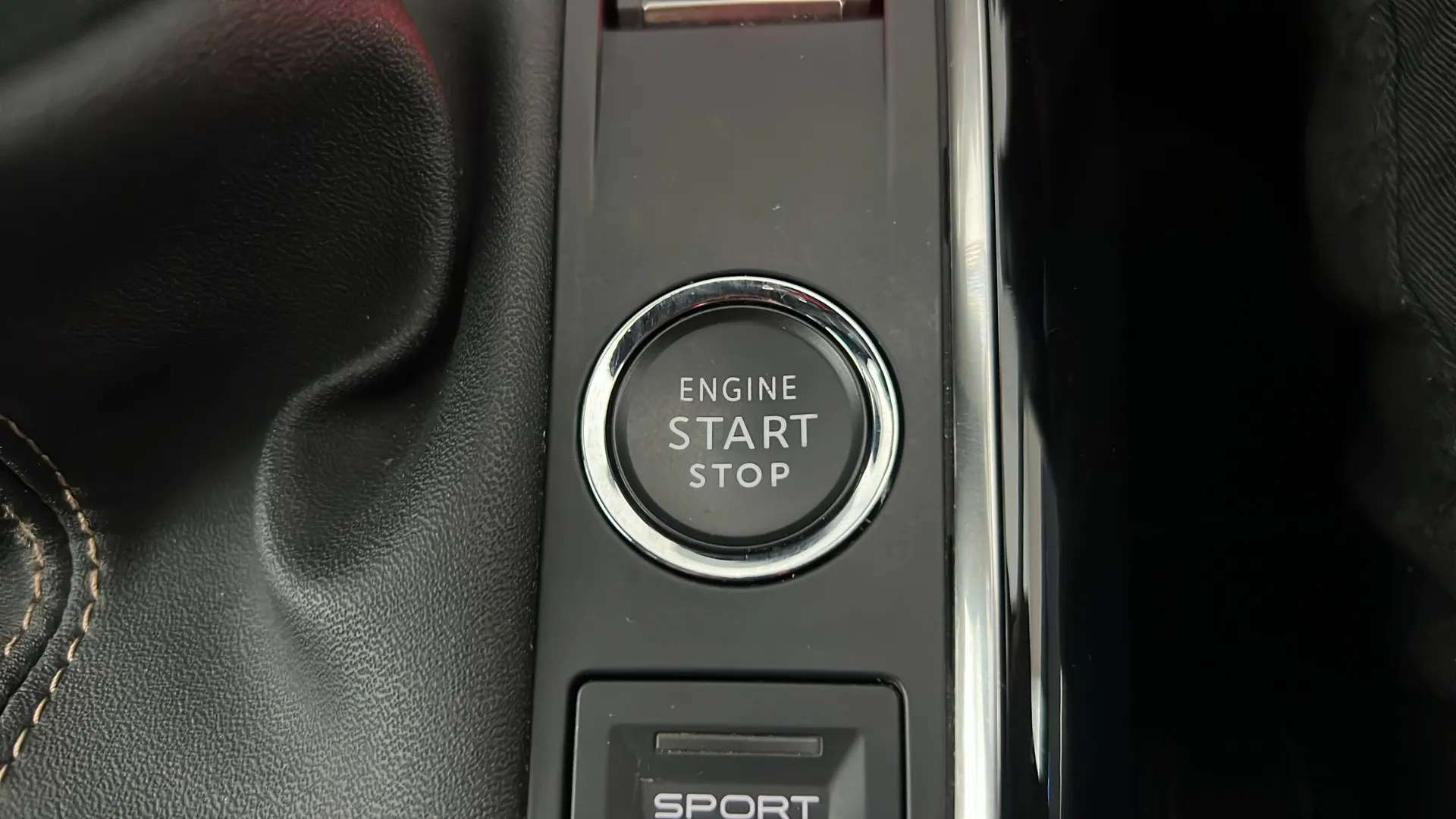 2021 PEUGEOT 3008 2021 PEUGEOT 3008