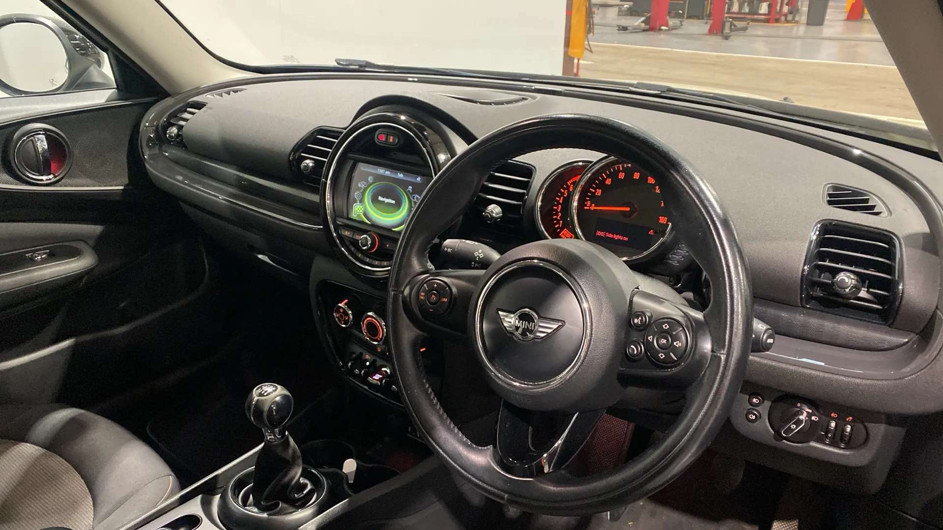 2016 MINI CLUBMAN 2016 MINI CLUBMAN