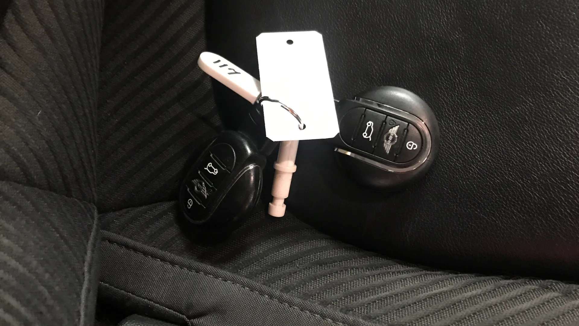 2018 MINI COUNTRYMAN 2018 MINI COUNTRYMAN