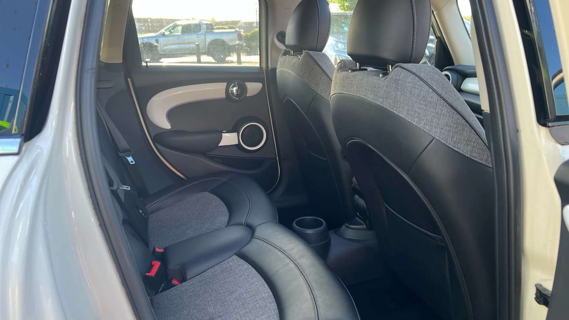 2017 MINI HATCH 2017 MINI HATCH