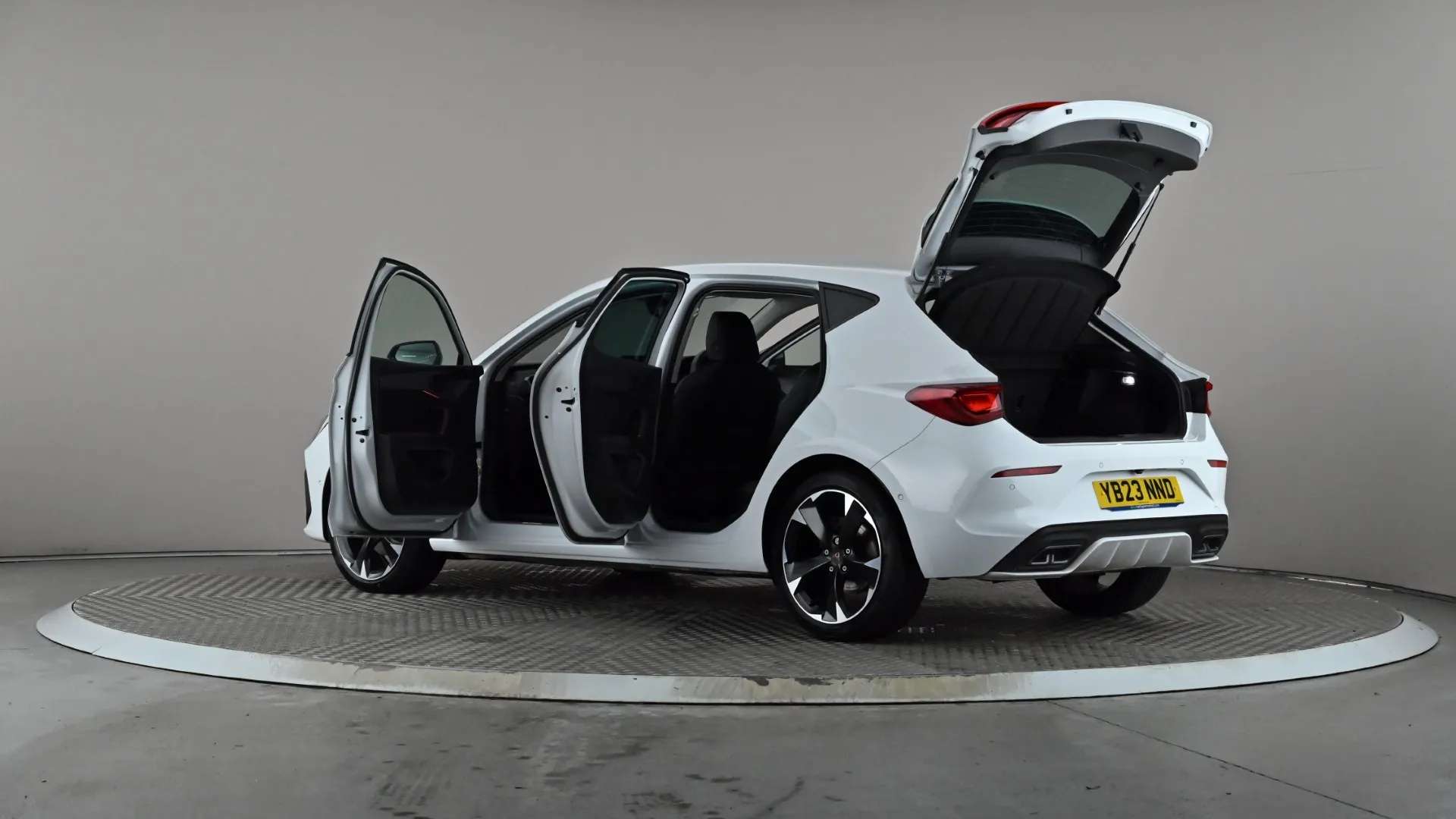 2023 CUPRA LEON 2023 CUPRA LEON