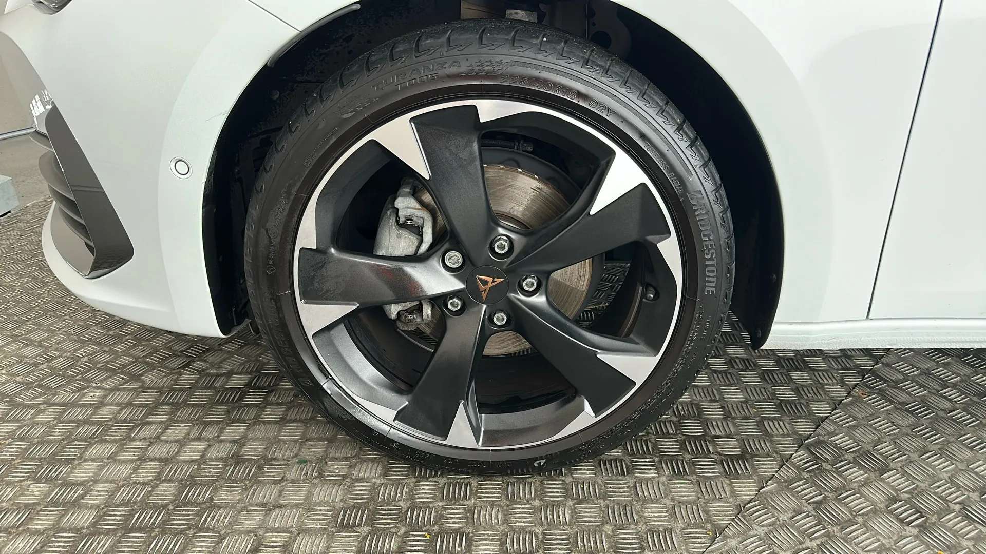 2023 CUPRA LEON 2023 CUPRA LEON