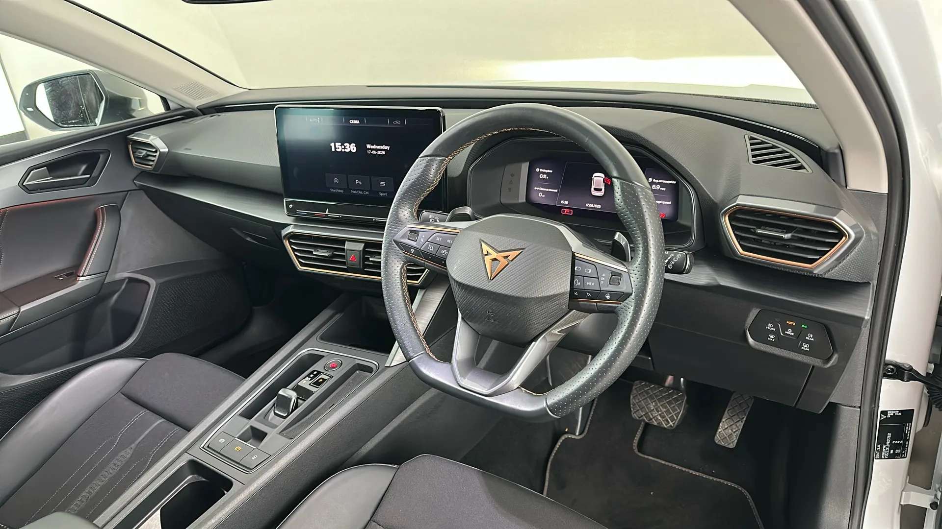 2023 CUPRA LEON 2023 CUPRA LEON