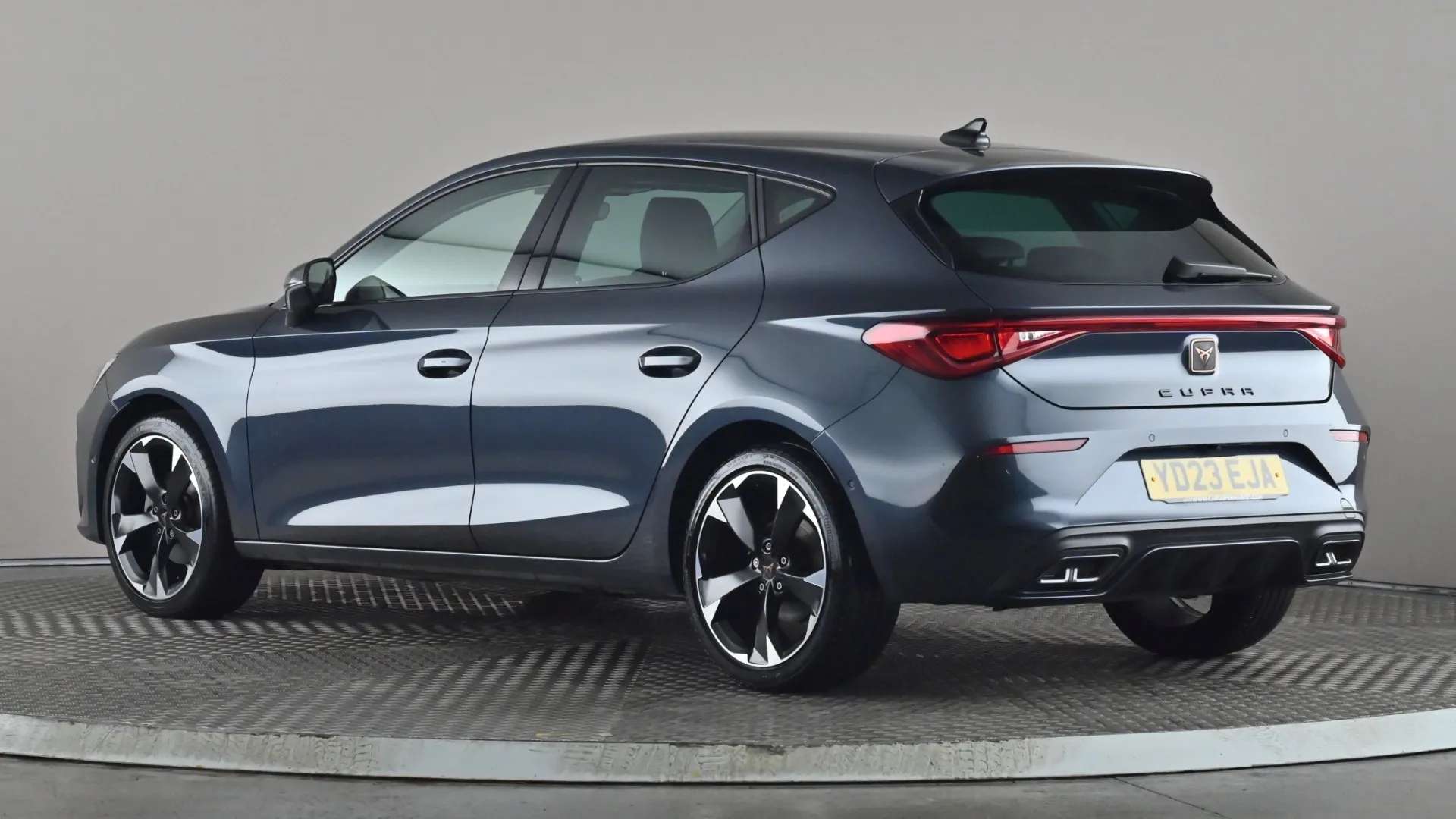 A 2023 CUPRA LEON 1.5 eTSI V1 DSG A 2023 CUPRA LEON 1.5 eTSI V1 DSG