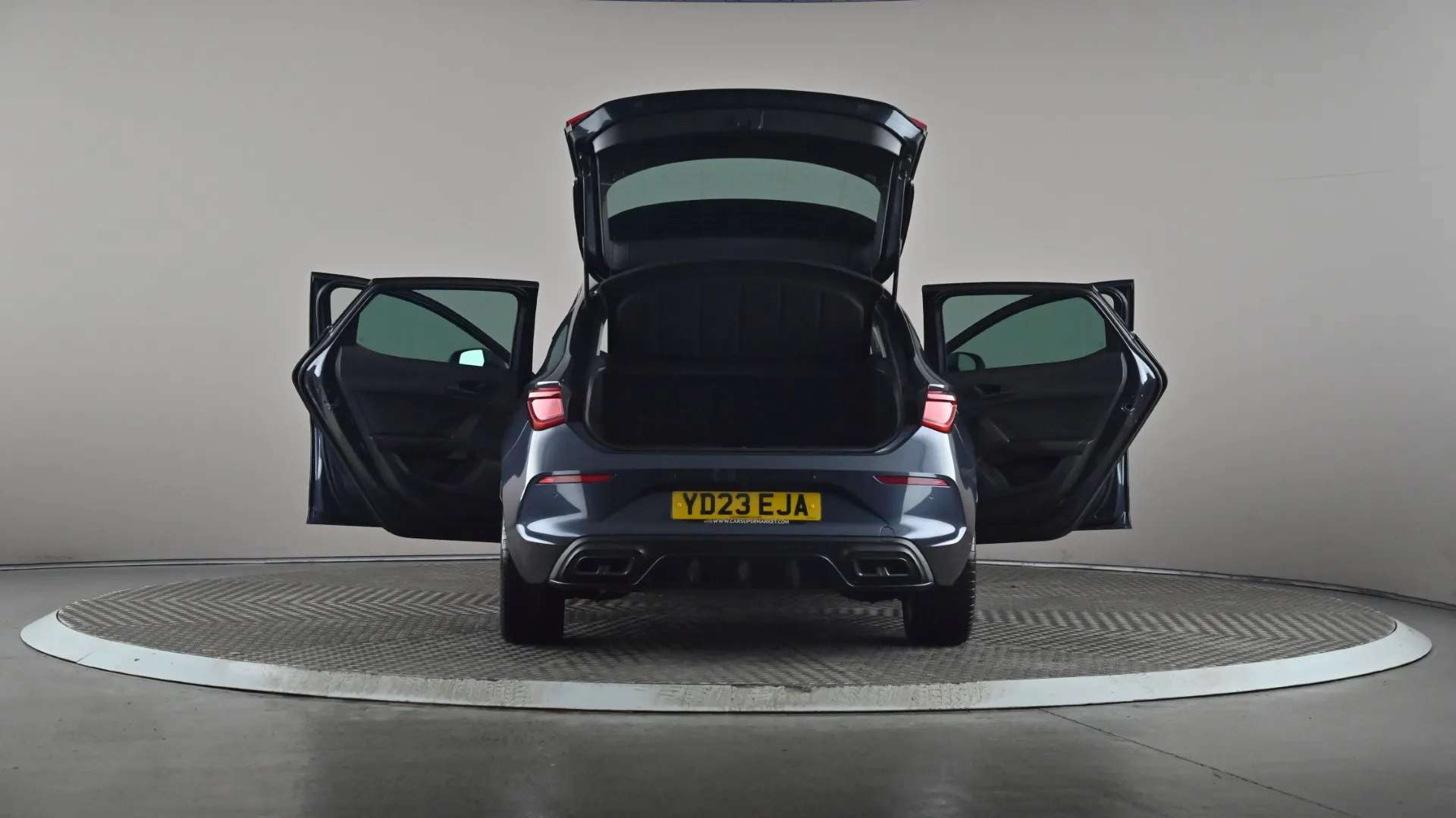 2023 CUPRA LEON 2023 CUPRA LEON