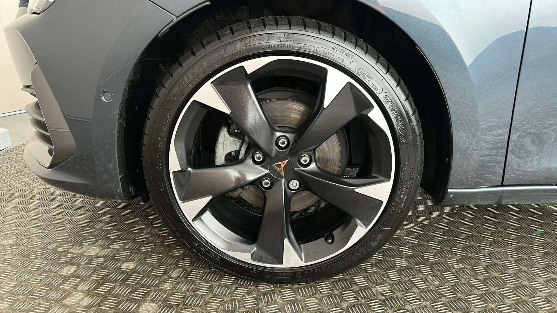 2023 CUPRA LEON 2023 CUPRA LEON