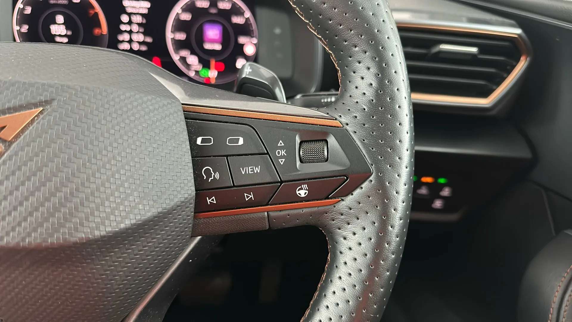 2023 CUPRA LEON 2023 CUPRA LEON