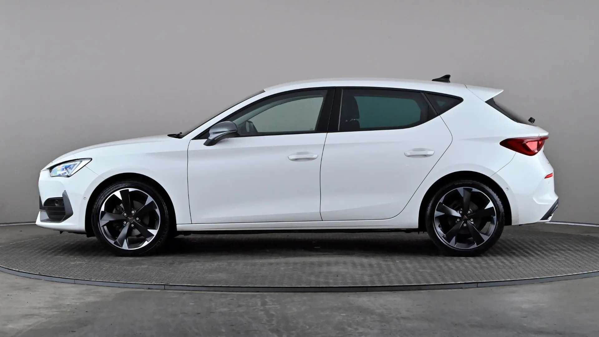 A 2023 CUPRA LEON 1.5 eTSI V1 DSG A 2023 CUPRA LEON 1.5 eTSI V1 DSG