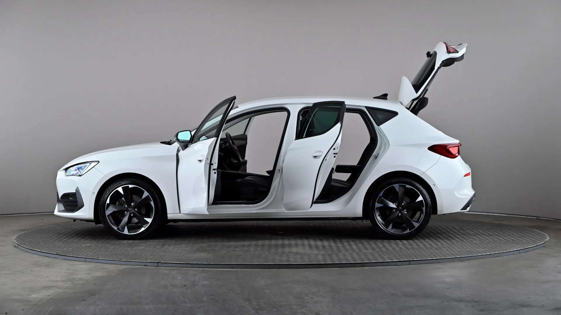 2023 CUPRA LEON 2023 CUPRA LEON