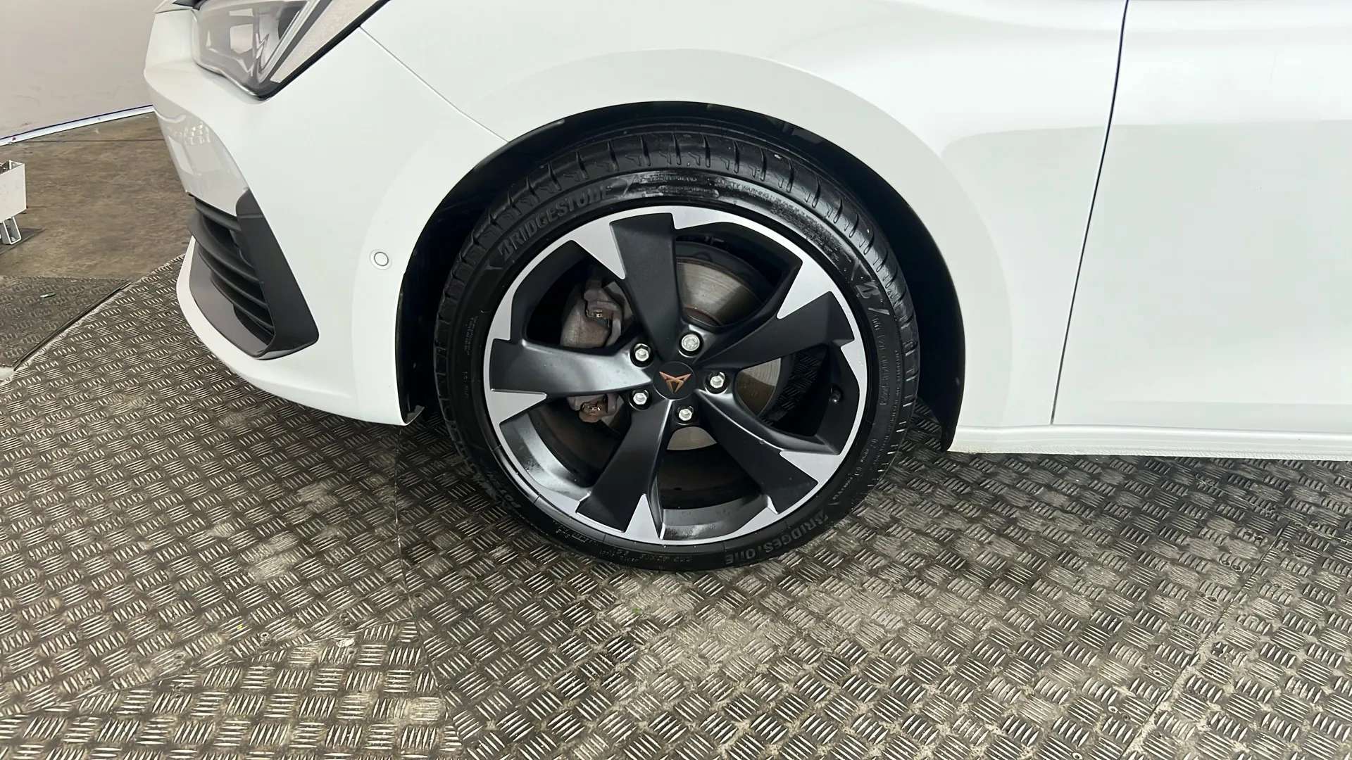 2023 CUPRA LEON 2023 CUPRA LEON