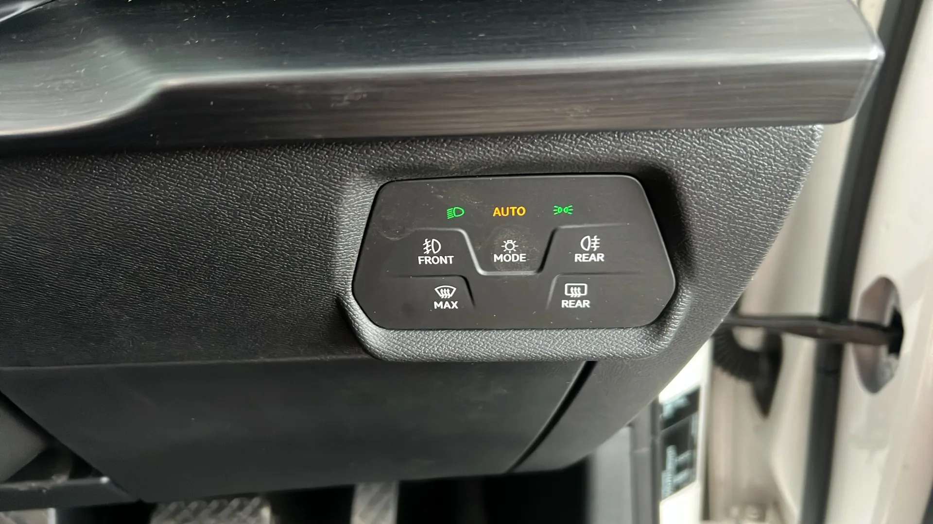 2023 CUPRA LEON 2023 CUPRA LEON