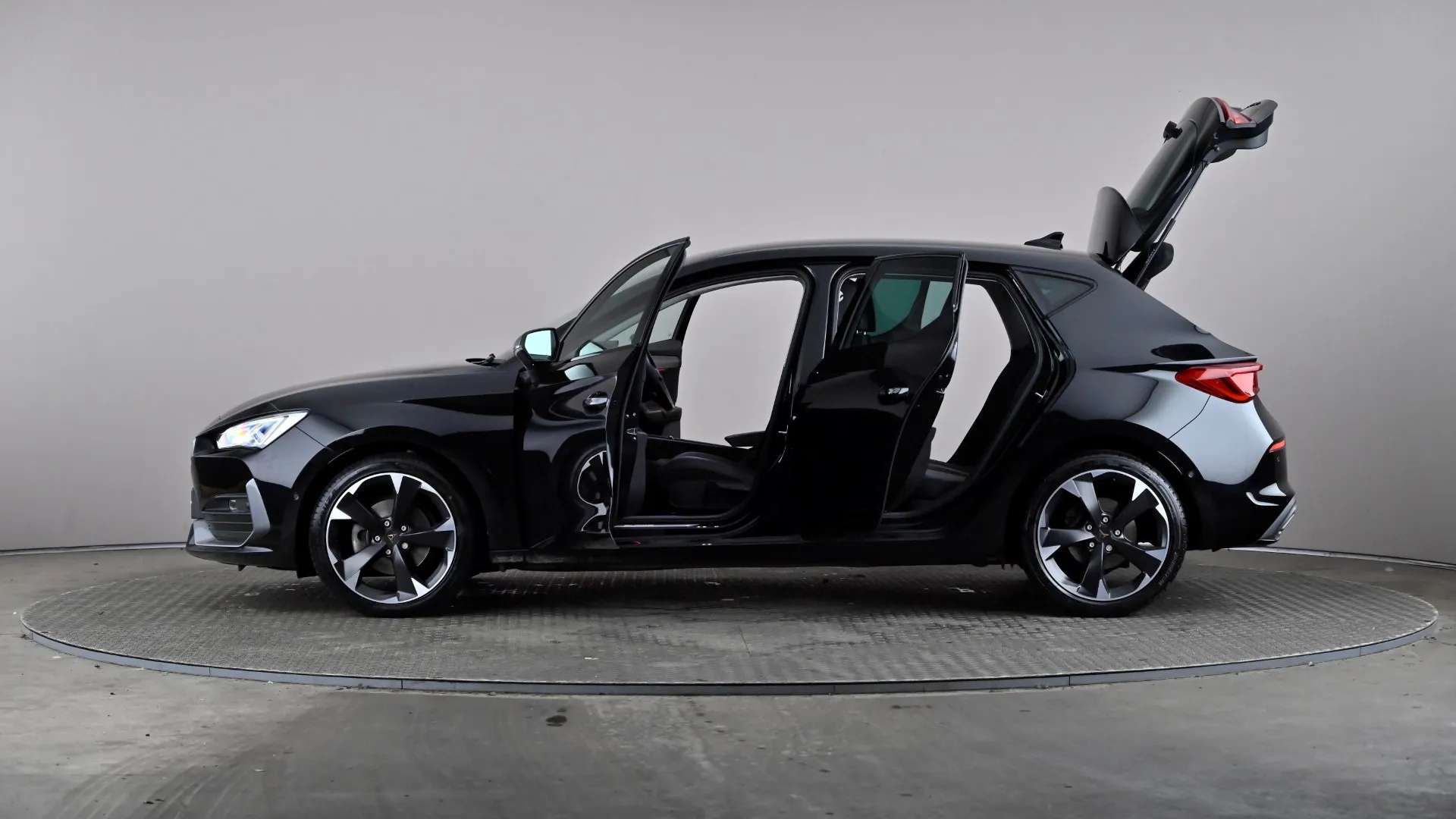 2023 CUPRA LEON 2023 CUPRA LEON