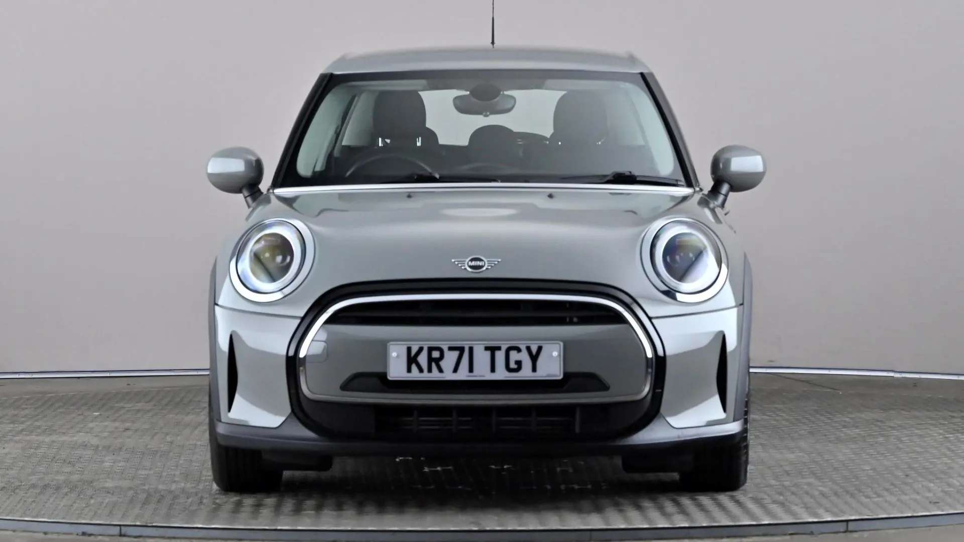 A 2022 MINI HATCH 1.5 One Classic A 2022 MINI HATCH 1.5 One Classic