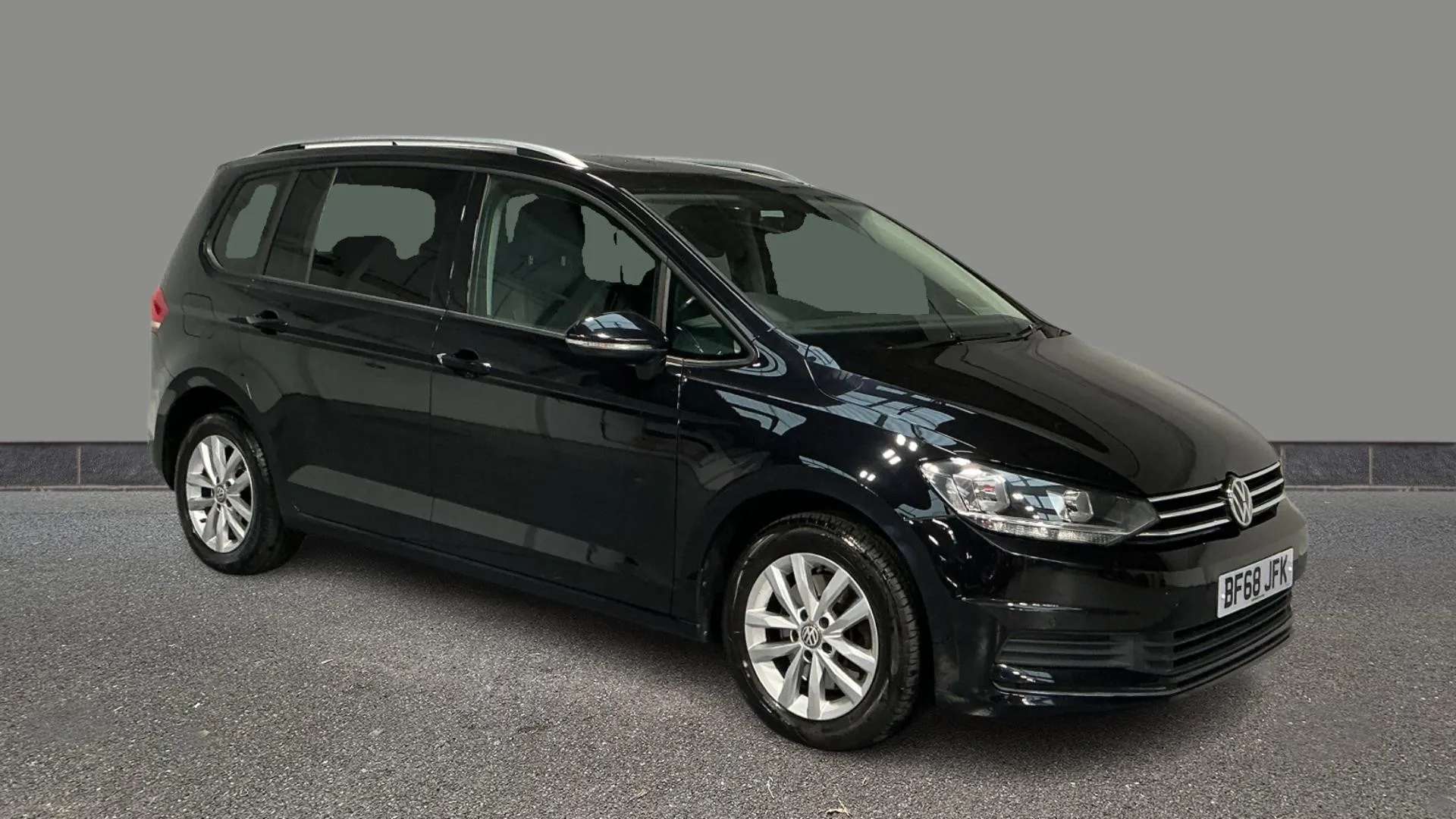 2018 VOLKSWAGEN TOURAN 2018 VOLKSWAGEN TOURAN