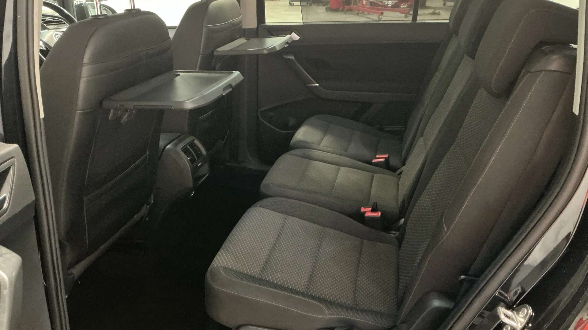 2018 VOLKSWAGEN TOURAN 2018 VOLKSWAGEN TOURAN