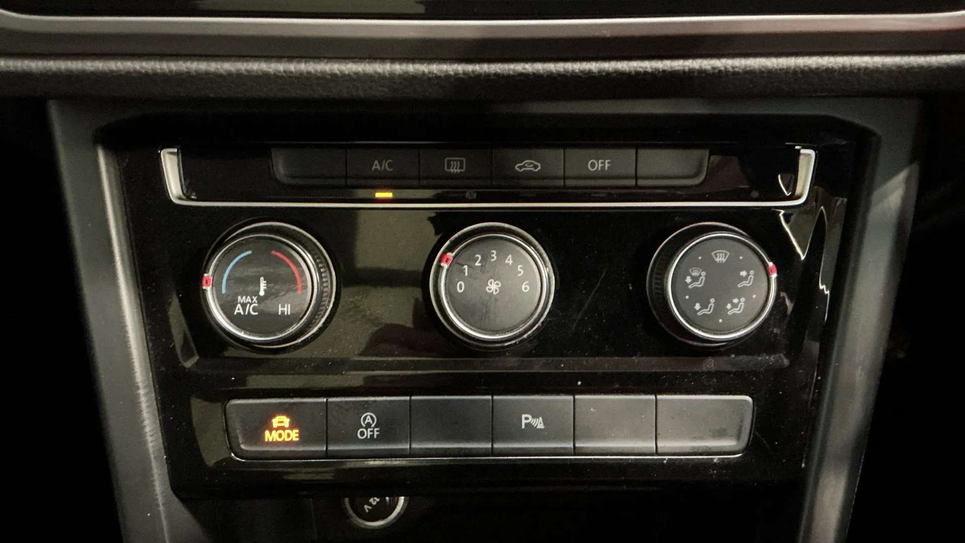 2018 VOLKSWAGEN TOURAN 2018 VOLKSWAGEN TOURAN