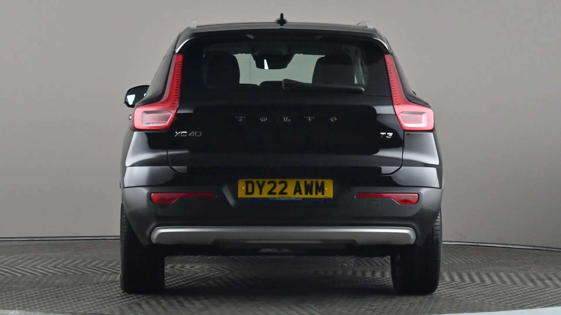 2022 VOLVO XC40 2022 VOLVO XC40