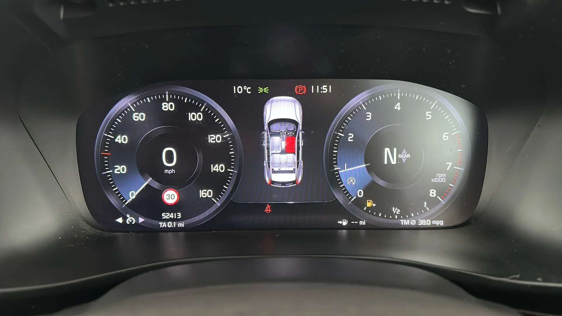 2020 VOLVO XC40 2020 VOLVO XC40