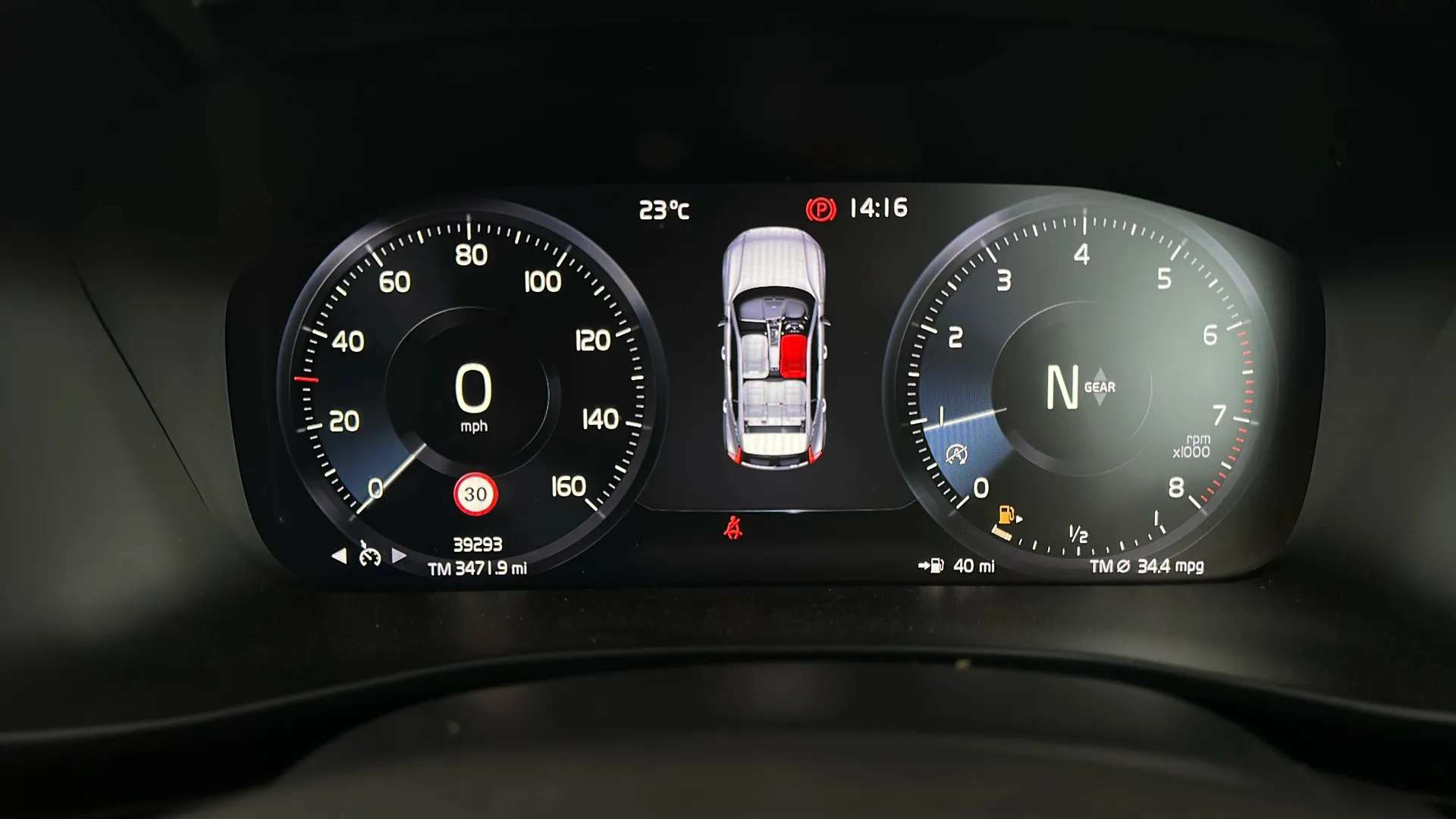 2018 VOLVO XC40 2018 VOLVO XC40