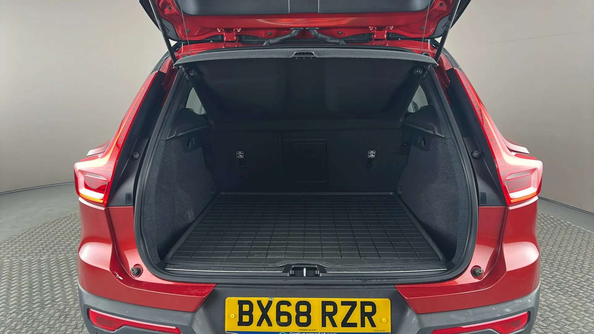2018 VOLVO XC40 2018 VOLVO XC40