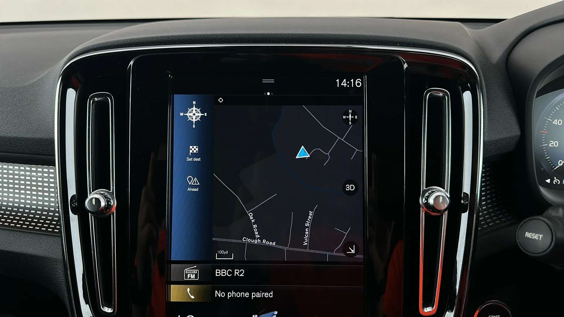 2018 VOLVO XC40 2018 VOLVO XC40