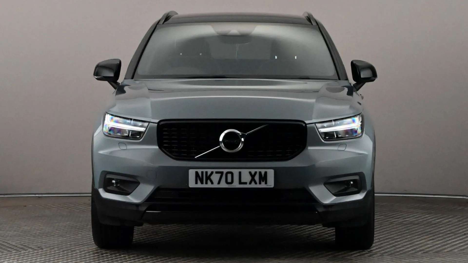 2020 VOLVO XC40 2020 VOLVO XC40