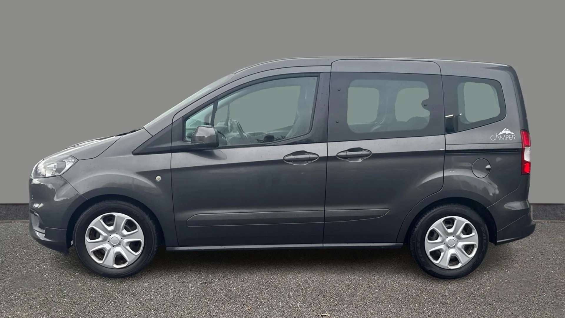A 2019 FORD TOURNEO COURIER 1.5 TDCi Zetec A 2019 FORD TOURNEO COURIER 1.5 TDCi Zetec