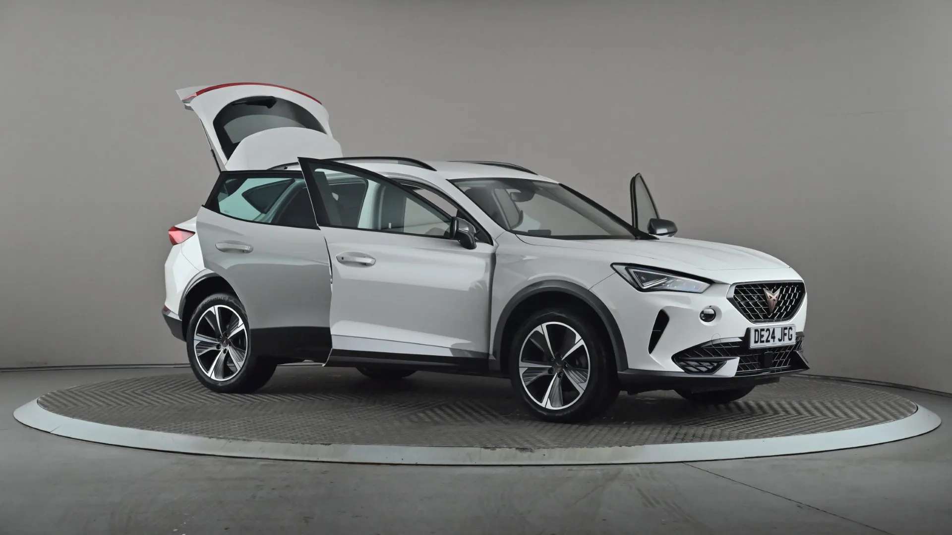 2024 CUPRA FORMENTOR 2024 CUPRA FORMENTOR