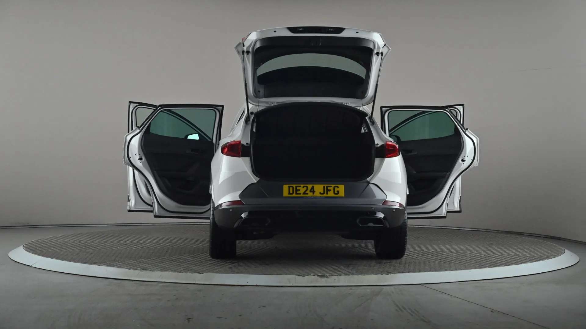 2024 CUPRA FORMENTOR 2024 CUPRA FORMENTOR