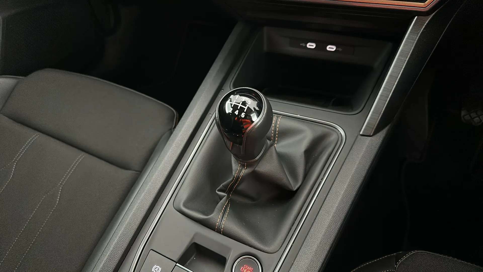 2024 CUPRA FORMENTOR 2024 CUPRA FORMENTOR