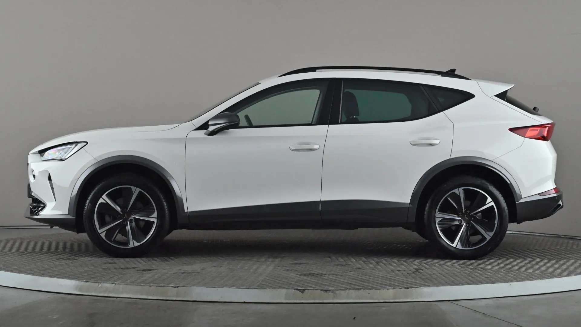 A 2024 CUPRA FORMENTOR 1.5 TSI 150 V1 A 2024 CUPRA FORMENTOR 1.5 TSI 150 V1