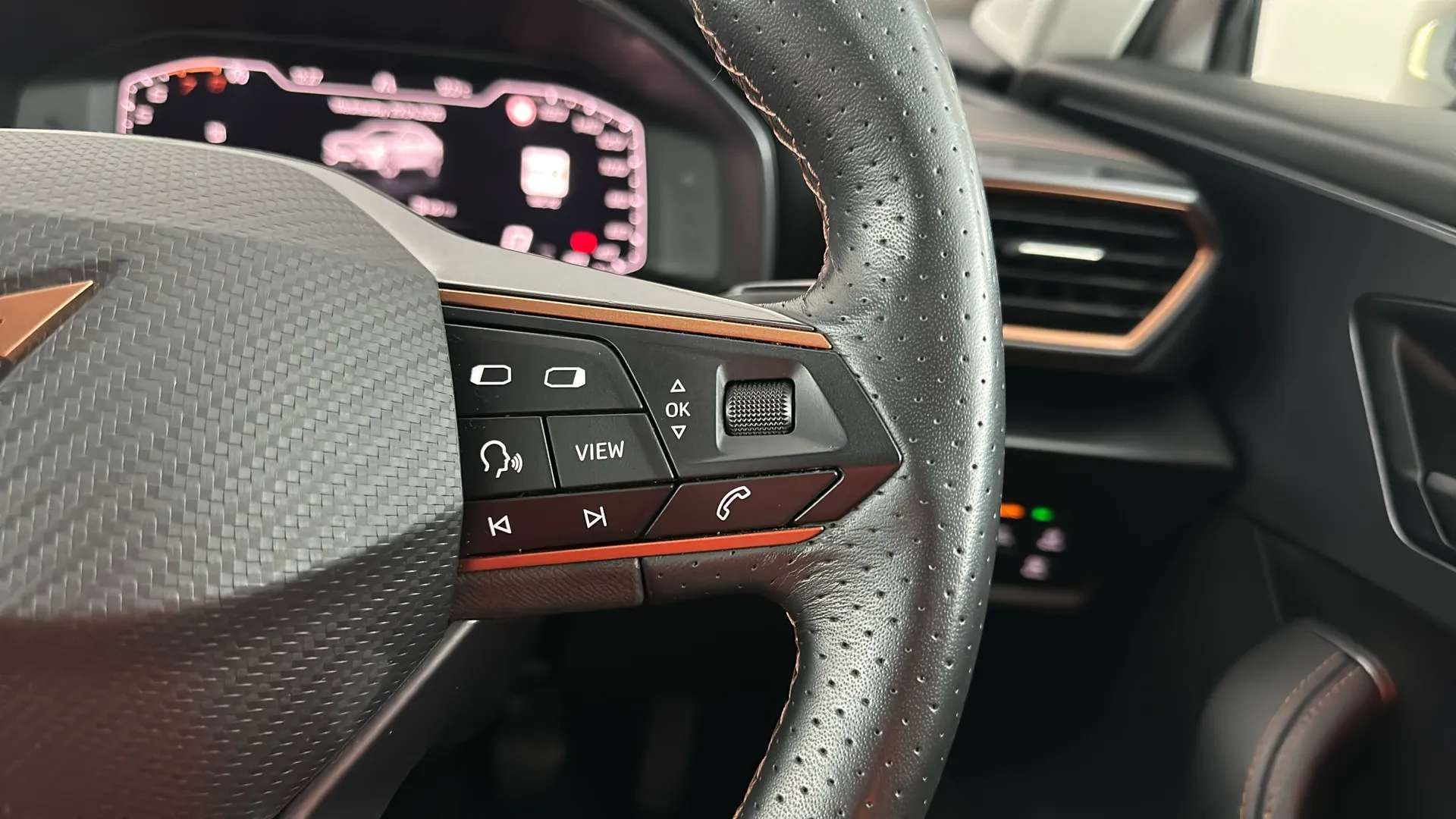 2024 CUPRA FORMENTOR 2024 CUPRA FORMENTOR