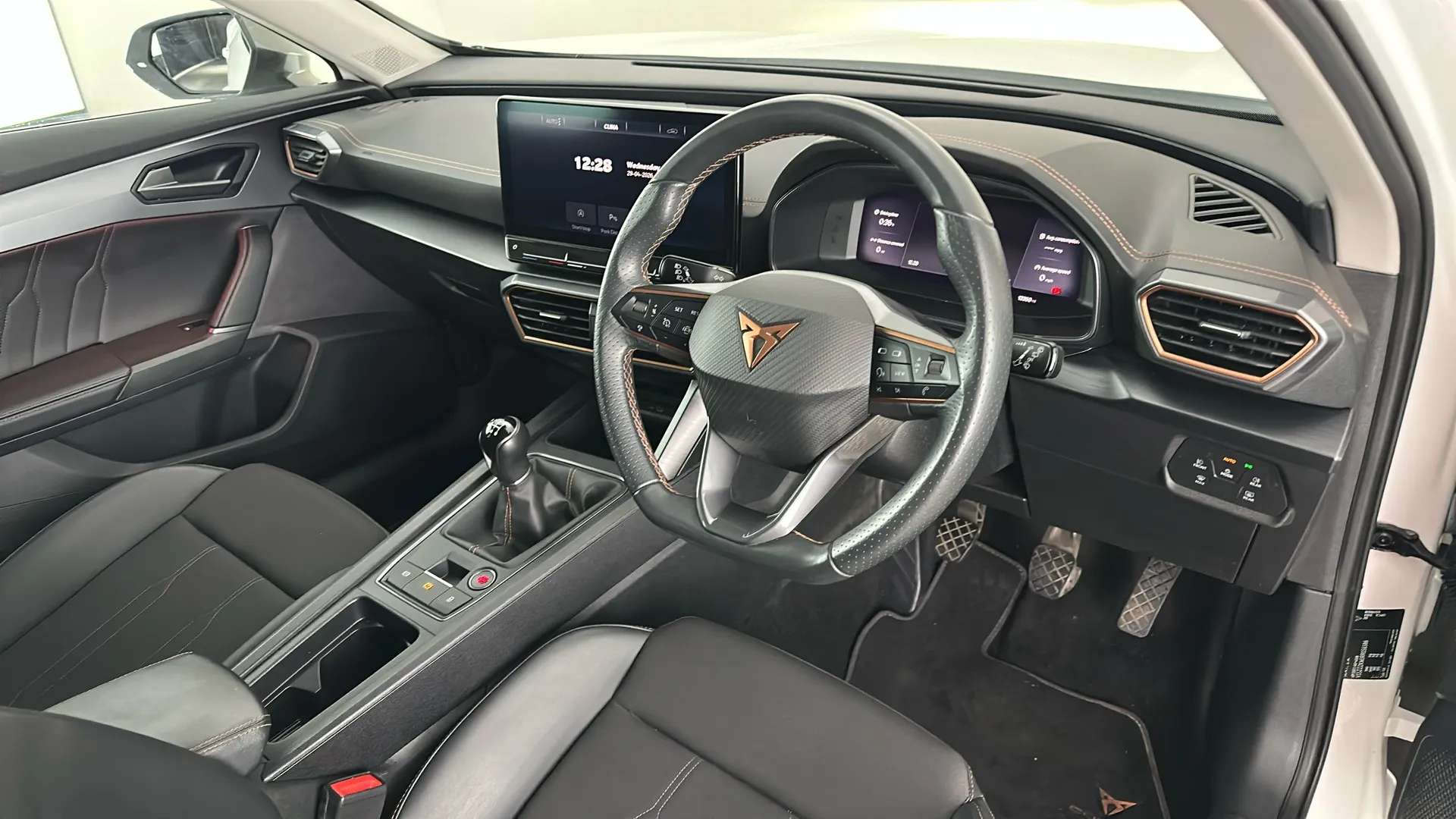 2024 CUPRA FORMENTOR 2024 CUPRA FORMENTOR