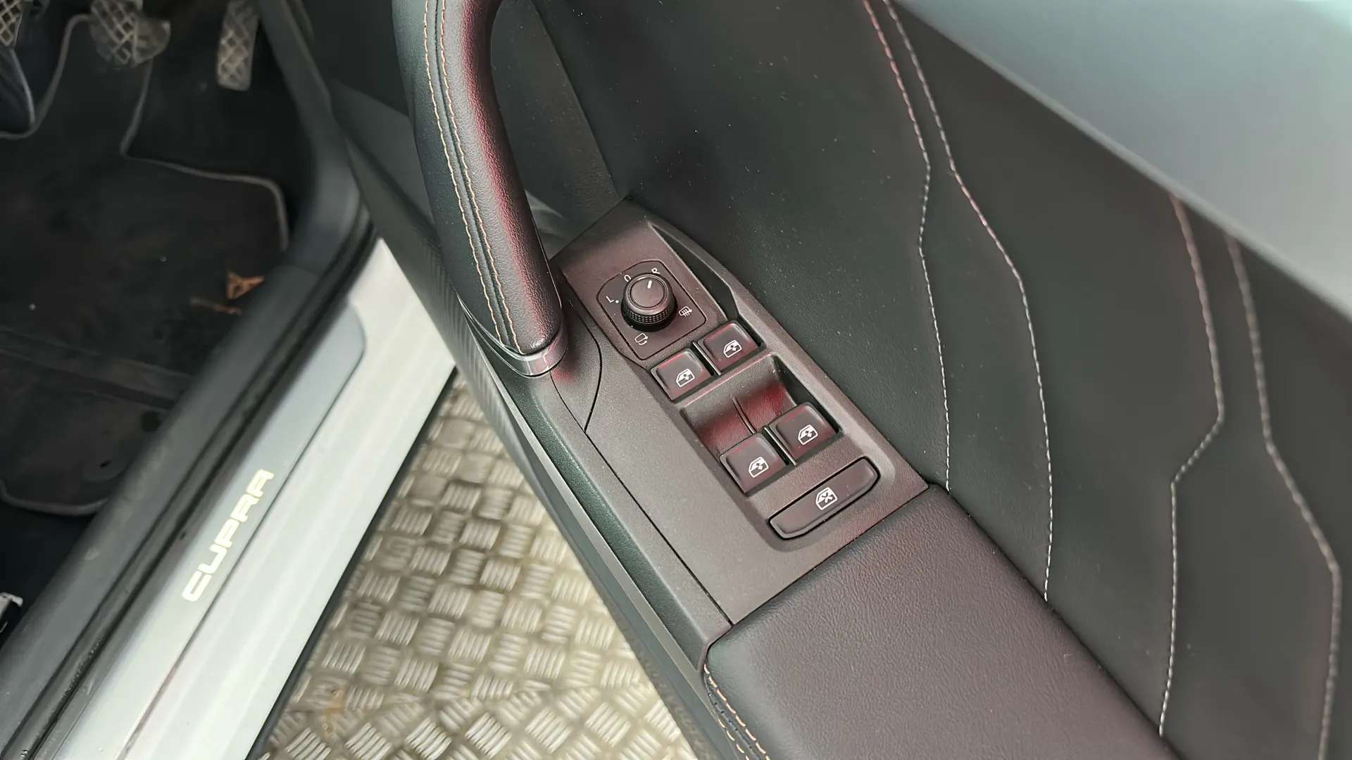 2024 CUPRA FORMENTOR 2024 CUPRA FORMENTOR
